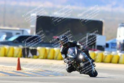 media/Feb-12-2022-SoCal Trackdays (Sat) [[3b21b94a56]]/Turn 2 (1045am)/